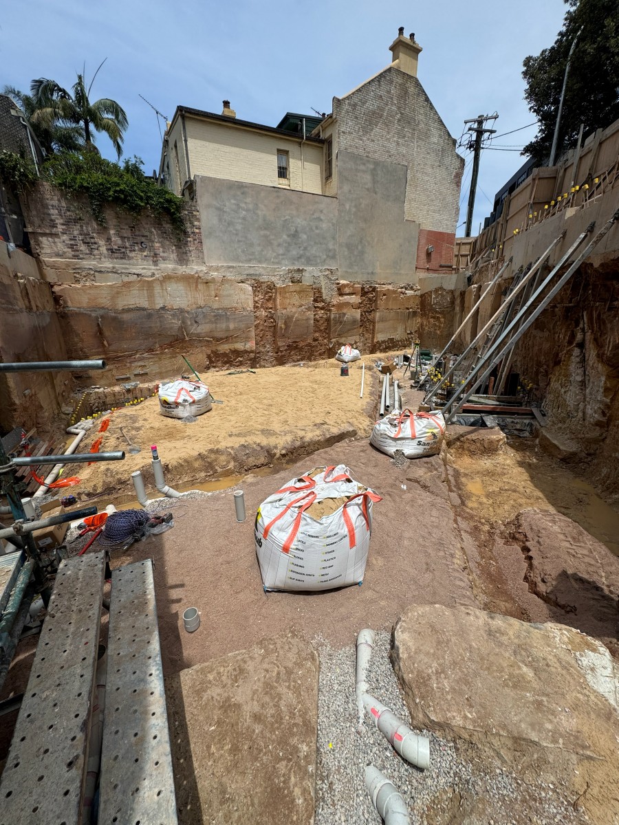 Deep shored basement excavation below terrace houses, Darlinghurst NSW
